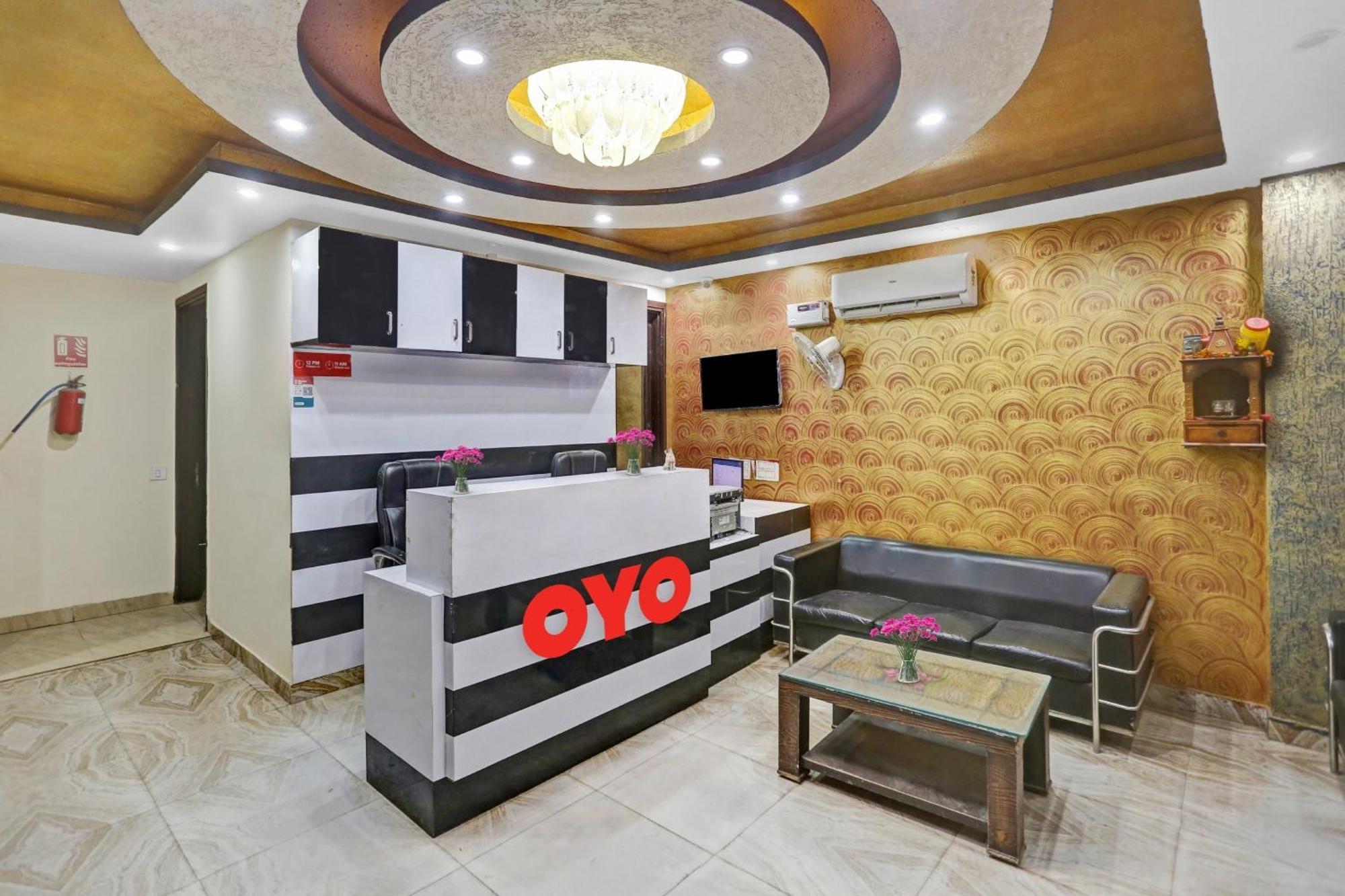 Hotel O Hotel Blue Orchid Нью-Делі Екстер'єр фото